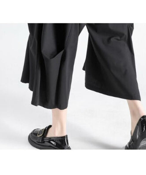 Tucking Wide Pants